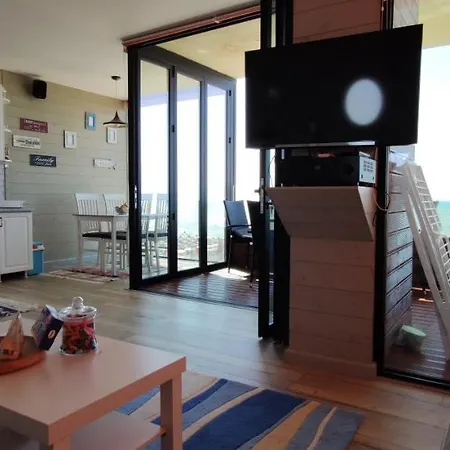 Luxury In Qerret 格勒姆