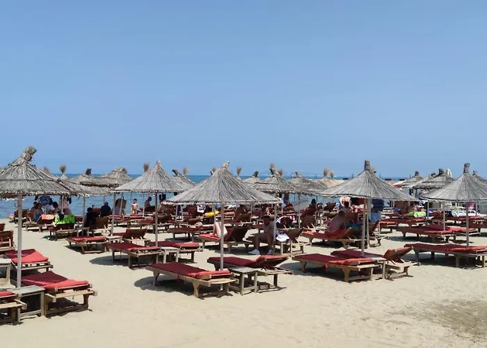 Luxury In Qerret דירה *