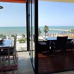 Luxury In Qerret *